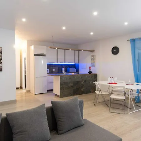 Acogedor 6 Con Piscina Y Bbq Apart Otel 3*
